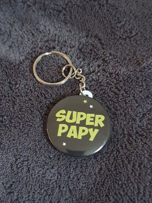 Porte clés Super Papy vert